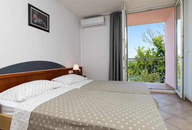 Hotel BRZET s výletom lodičkou v cene, Chorvátsko - Stredná Dal