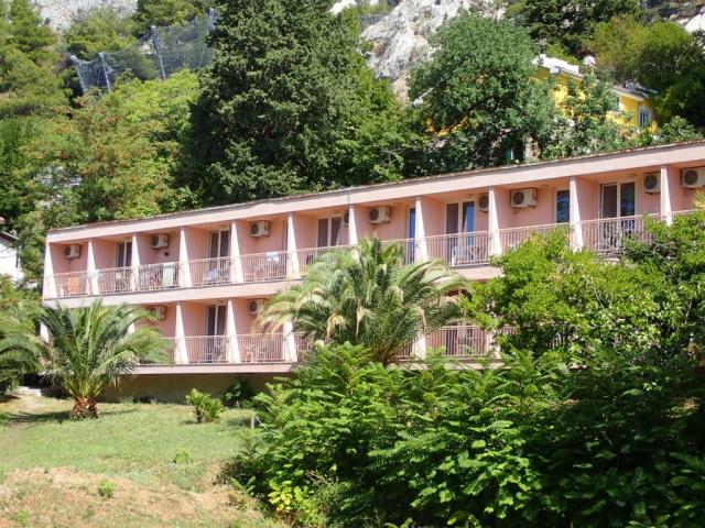 Hotel BRZET s výletom lodičkou v cene, Chorvátsko - Stredná Dal