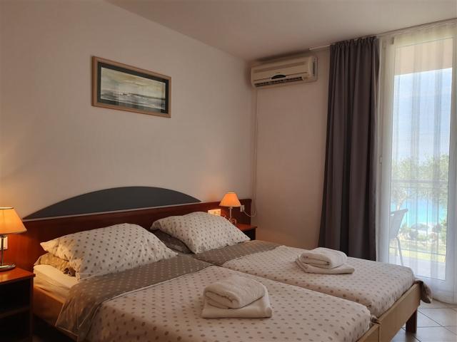 Hotel BRZET s výletom lodičkou v cene, Chorvátsko - Stredná Dal