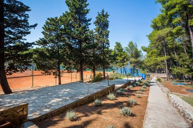 Hotel HVAR, Jelsa