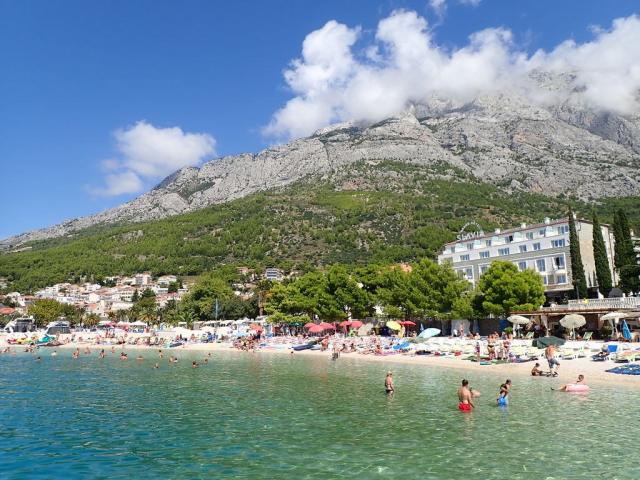 Grand Hotel SLAVIA, Baška Voda - pláž