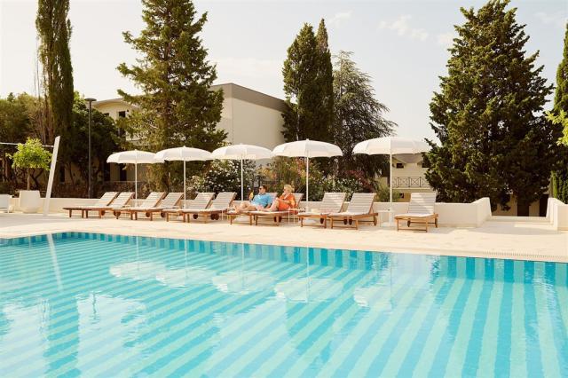 BLUESUN HOLIDAY VILLAGE BONACA, Bol