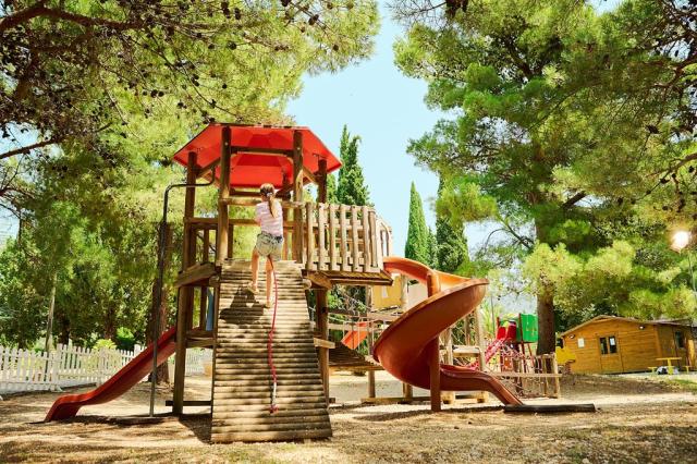 BLUESUN HOLIDAY VILLAGE BONACA, Bol