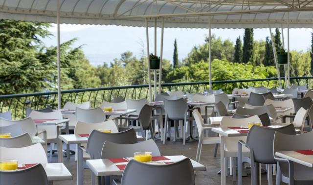 BLUESUN HOLIDAY VILLAGE BONACA, Bol