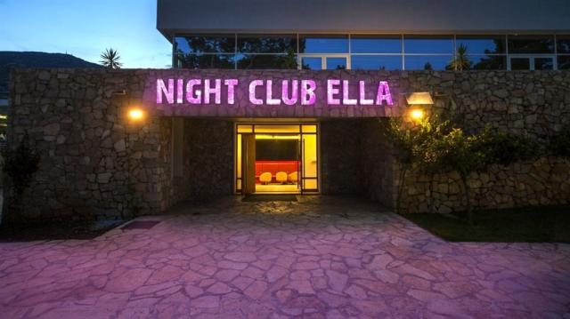 BLUESUN HOLIDAY VILLAGE BONACA, Bol