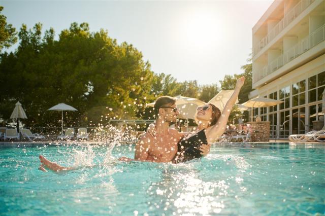 Hotel BLUESUN BORAK, Bol