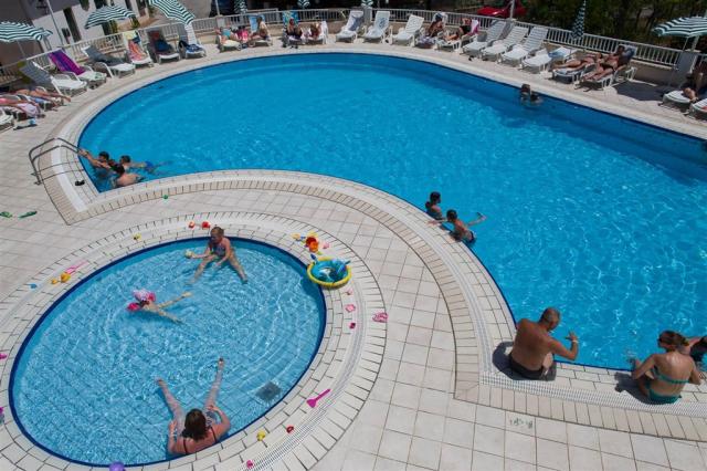 Hotel FARAON, Trpanj