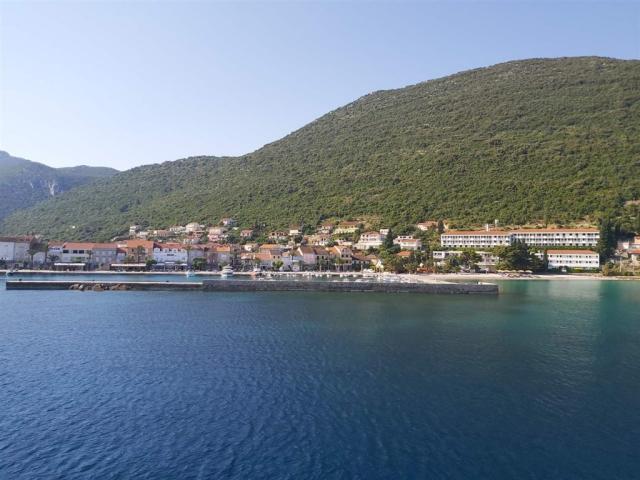Hotel FARAON, Trpanj