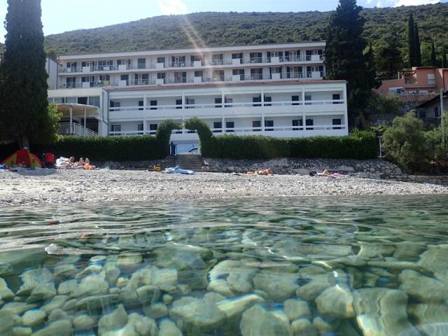 Hotel FARAON, Trpanj