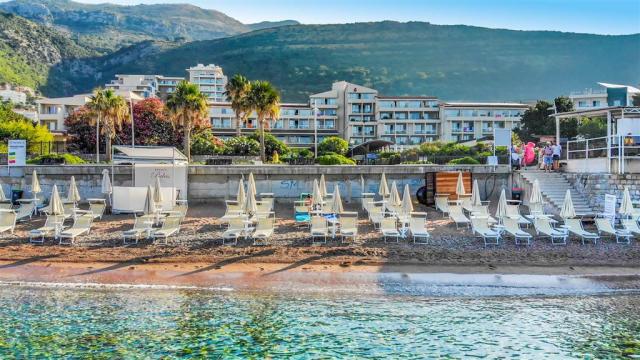 Hotel CASTELLASTVA, Čierna Hora - Budvanska riviéra - Petrovac,