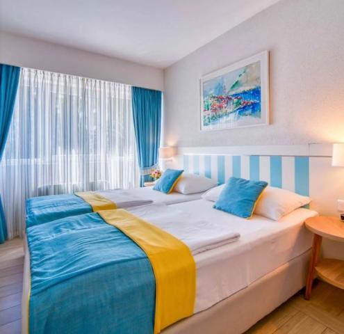 Hotel CASTELLASTVA, Čierna Hora - Budvanska riviéra - Petrovac,