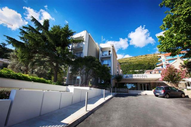 Hotel CASTELLASTVA, Čierna Hora - Budvanska riviéra - Petrovac,