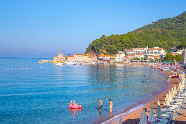 Petrovac - pláž