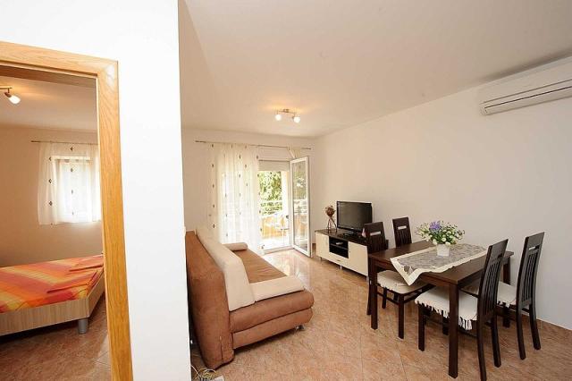 Vila BIOKOVO, Gradac