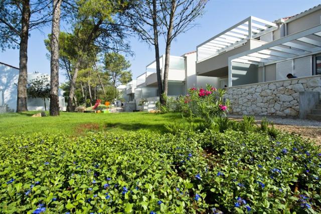 Apartmány ZATON HOLIDAY RESORT 4, Zaton