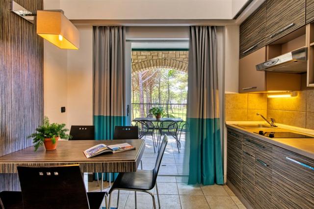 APT. 5+1 COMFOR