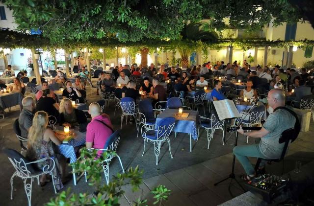 Komplex SLOVENSKA PLAŽA, Budva