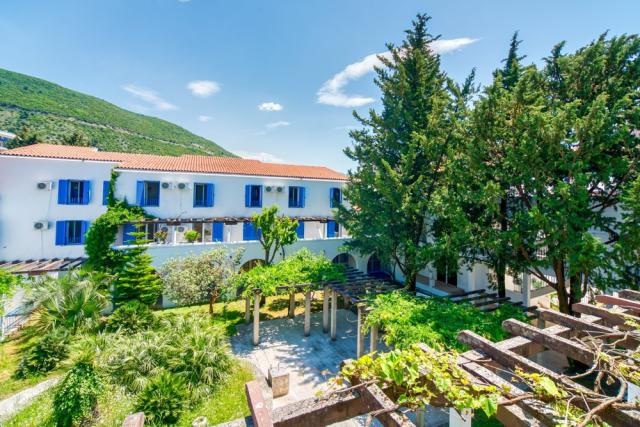 Komplex SLOVENSKA PLAŽA, Budva