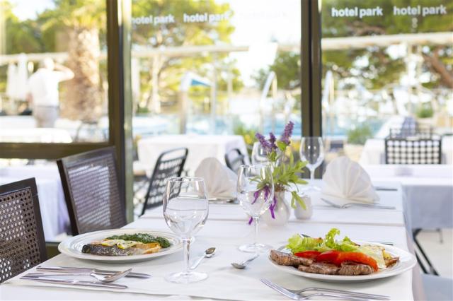 Hotel PARK, Chorvátsko - Stredná Dalmácia - Makarska, zobrazeni