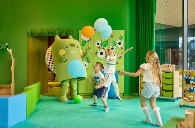 Family Hotel Amarin