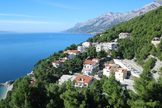 Apartmány ASTRA a PINIJA, Brela