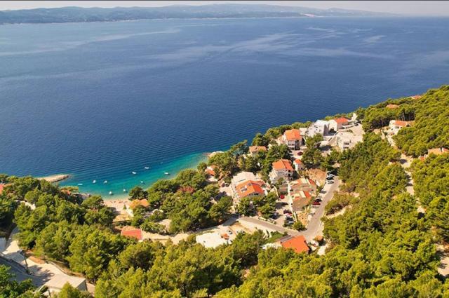 Apartmány ASTRA a PINIJA, Brela