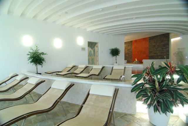 Hotel SPLENDID & SPA RESORT, Bečići