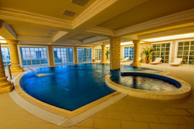 Hotel SPLENDID & SPA RESORT, Bečići