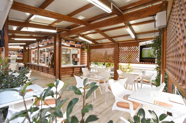 Hotel a depandance GALEB, Čanj