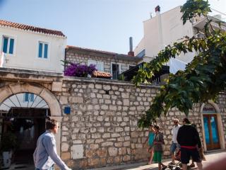 Vila Nikola