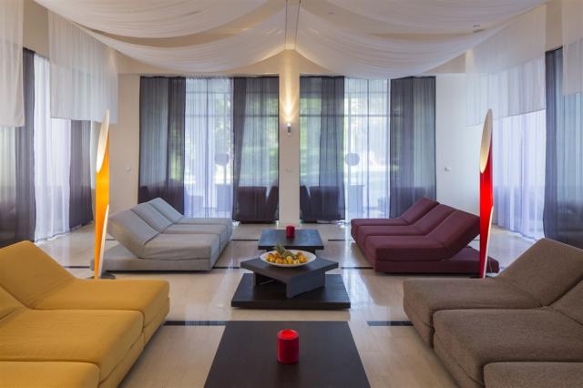 Hotel CLUB FUNIMATION BORIK, Zadar
