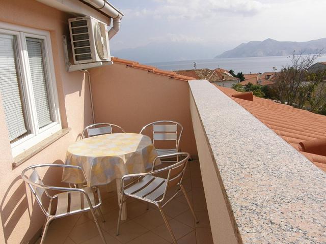 Apartmány Derenčinović Lucijana, ostrov Krk, Baška, Chorvátsko