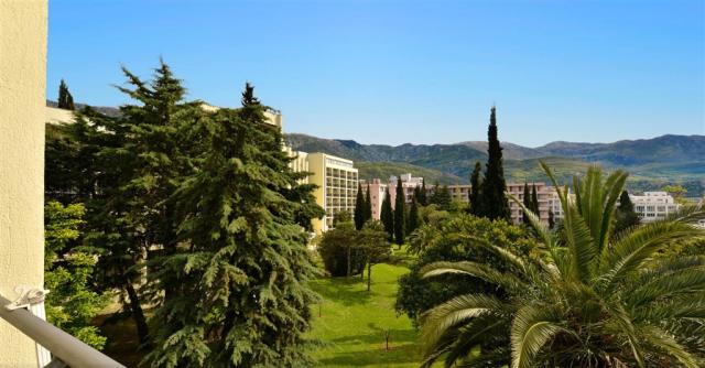 Hotel IBEROSTAR BELLEVUE, Bečići