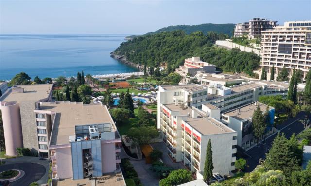 Hotel IBEROSTAR BELLEVUE, Bečići