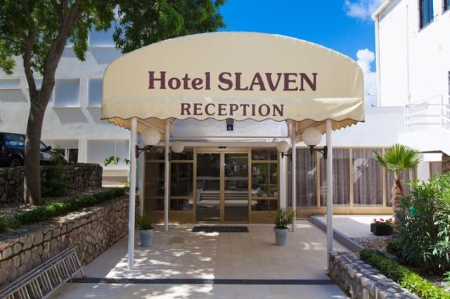 Hotel SLAVEN, Selce