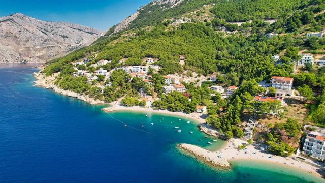Vila PETRA, Brela