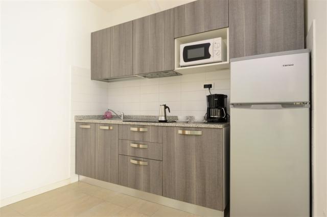 APT. 4+2 C6