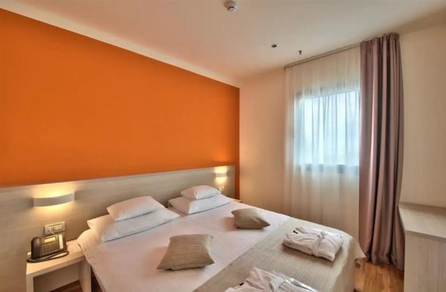 Hotel CRVENA LUKA, Chorvátsko - Severná Dalmácia - Crvena Luka,