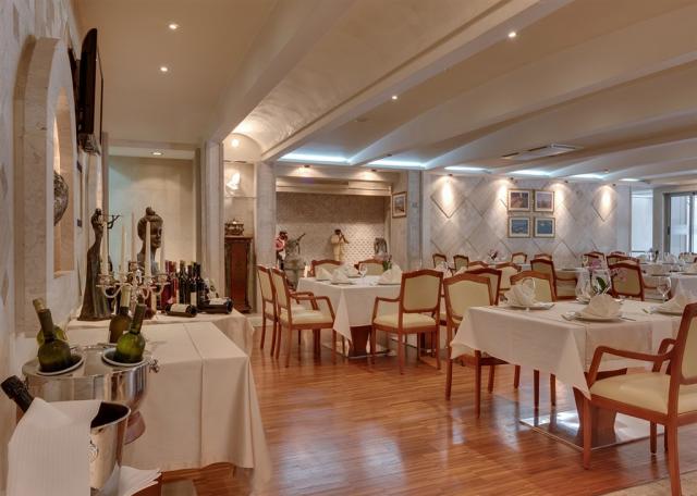 Hotel MEDITERAN-Bećići, Čierna Hora - Budvanska riviéra - Bečić
