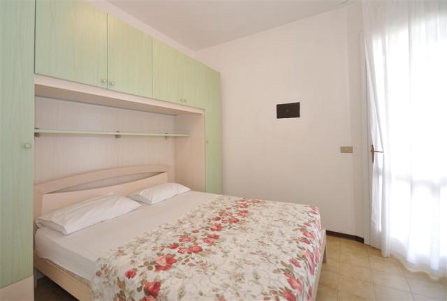 APT. 5+2 C
