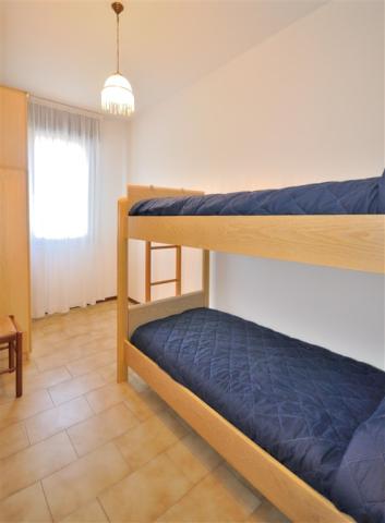 APT. 5+2 B7