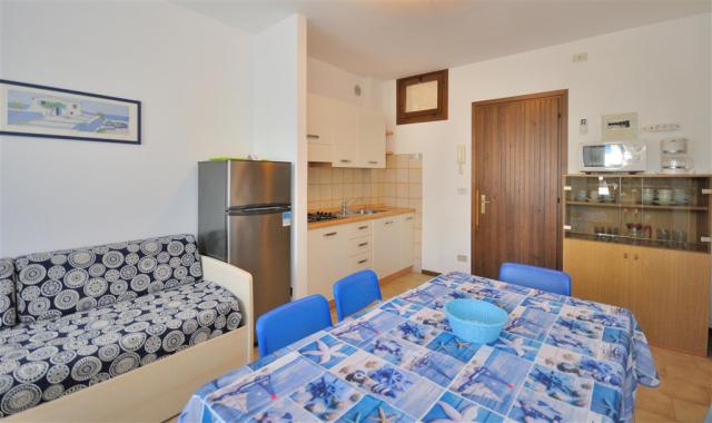 APT. 3+2 B