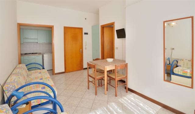 APT. 3(+0) A