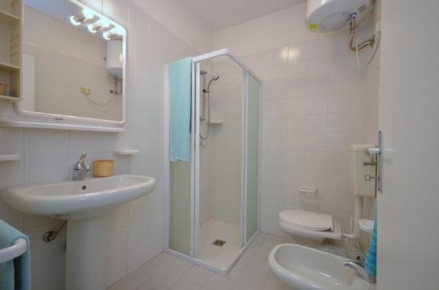 APT. 4+2 C-6