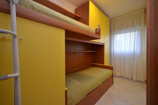 APT. 4+2 C2-6