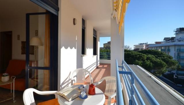 APT. 2+2 B-4