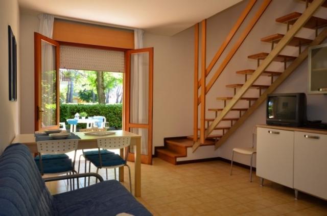 APT. 4+2 C2-6