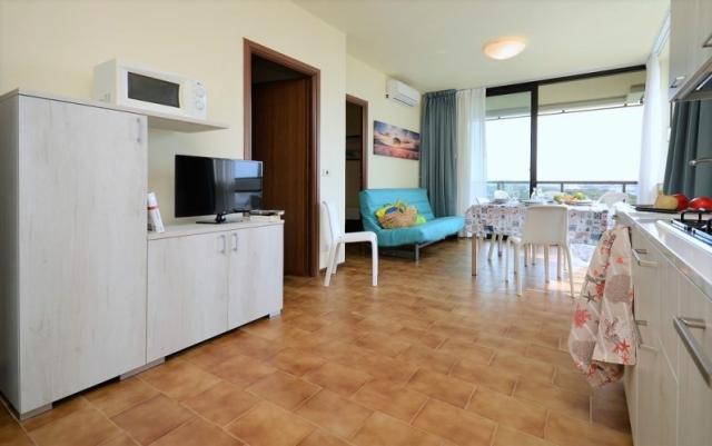 APT. 4+2 C-6