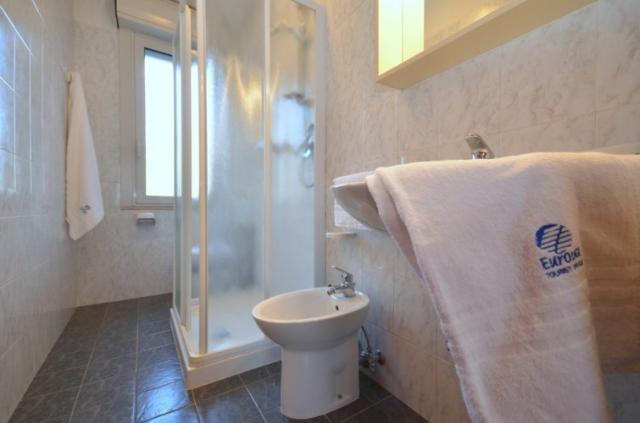 APT. 4+2 C-6