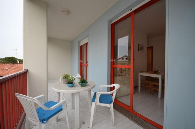 APT. 4+2 C1-6